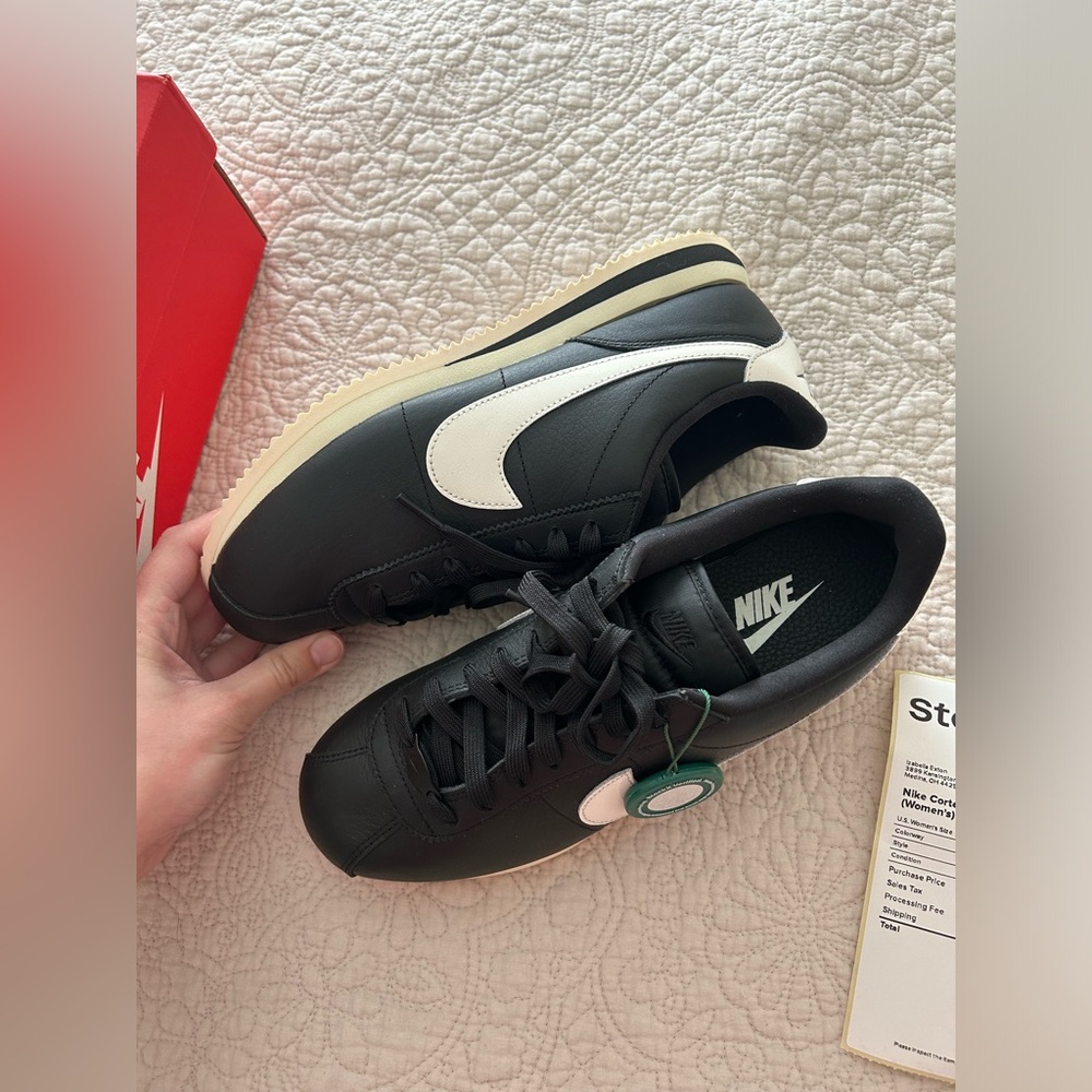 Nike Cortez 23 premium in black/sail size W9.5